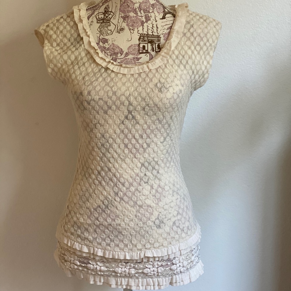 Max studio cream shirt size XS